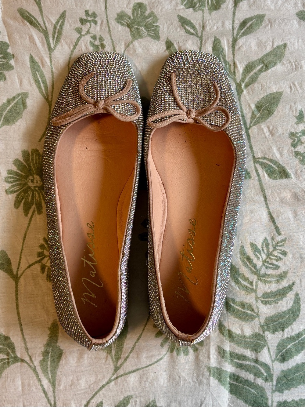 ๐บ NWOT Matisse Roxy Rhinestone Ballet Flats with Bow - Picture 4 of 13